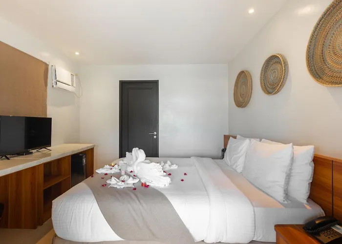 Golden Sands Destination 3* Daanbantayan
