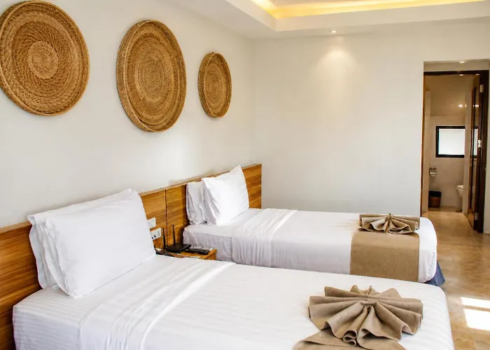 Golden Sands Destination 3* Daanbantayan