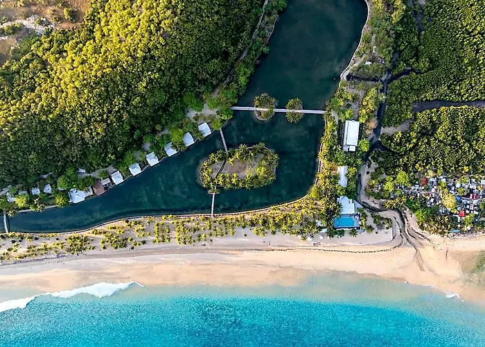 Golden Sands Destination 리조트 Daanbantayan