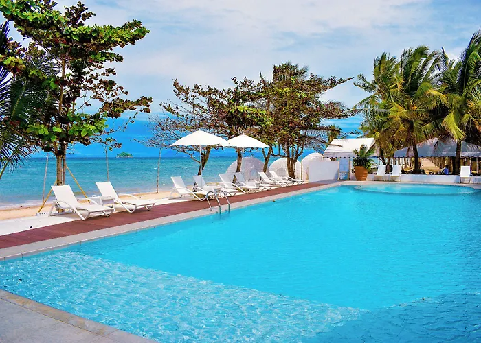 Курортный комплекс Golden Sands Destination Daanbantayan